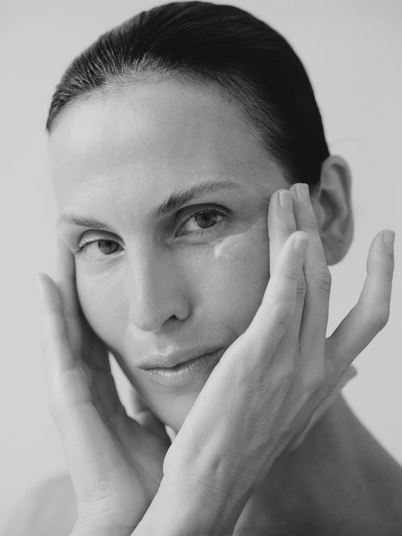 LESSE Awakening Eye Cream