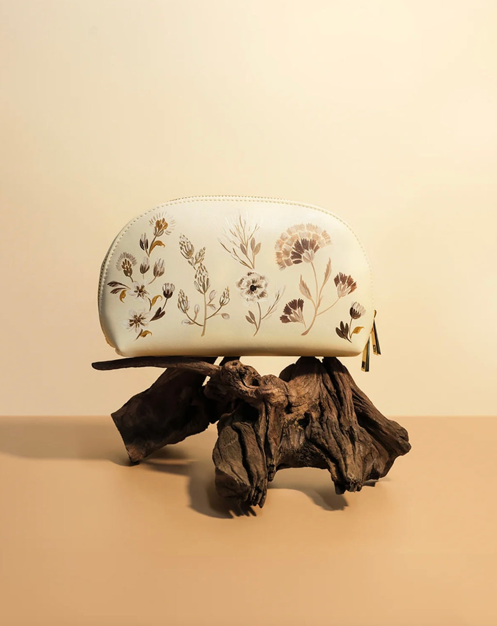 Alepel Mocha Mousse Cream Makeup Bag