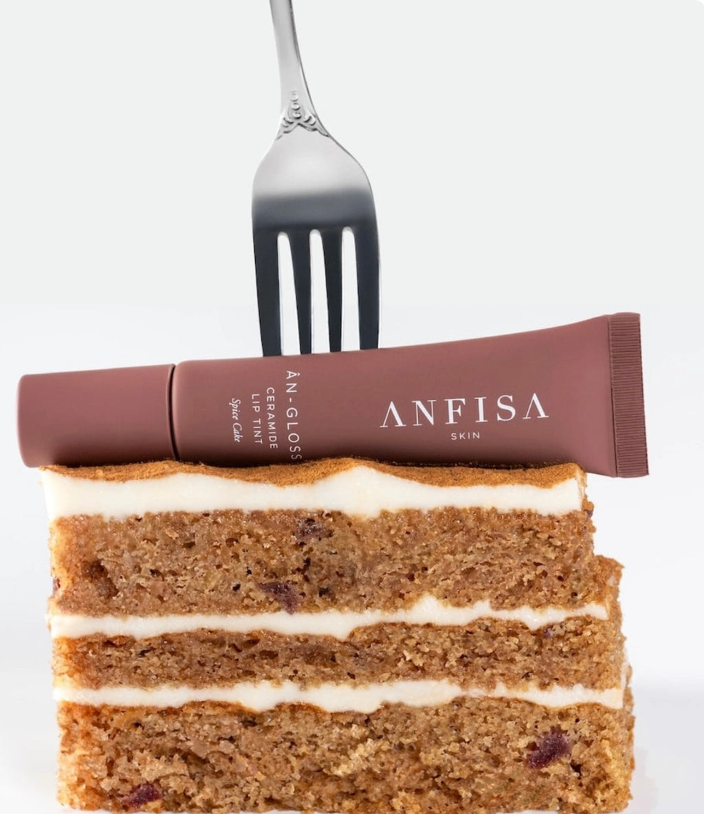 Anfisa AN GLOSS Spice Cake
