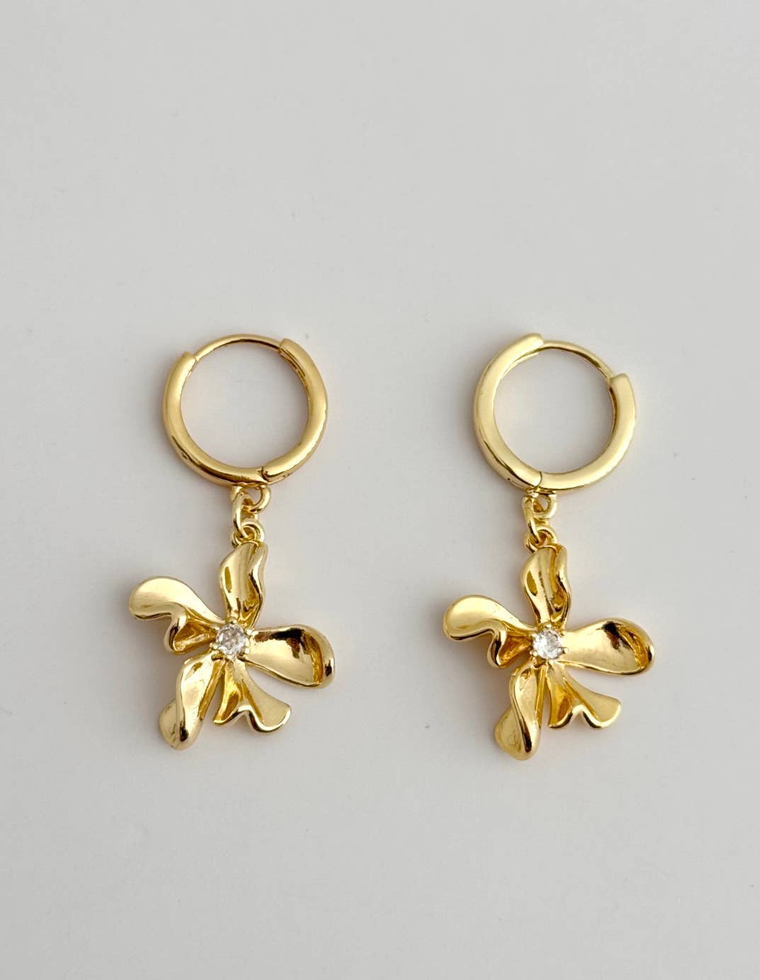 Floating Flowers Earrings